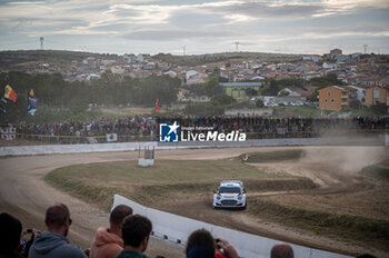 2024-05-31 - The driver Gregoire MUNSTER and is co-driver Louis LOUKA on Ford Puma Rally1 in action during shakedown of WRC Rally Italia Sardegna 2024 - WRC - RALLY D'ITALIA SARDEGNA - RALLY - MOTORS