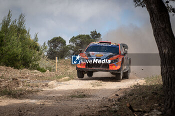 2024-05-31 - The driver Daniel SORDO and is co-driver Candido CARRERA on Hyundai i20N Rally1 in action during Day 1 of Rally Italia Sardegna 2024 - WRC - RALLY D'ITALIA SARDEGNA - RALLY - MOTORS