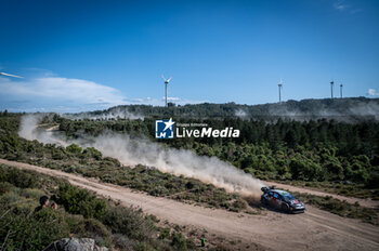 2024-06-01 - The driver Elfyn EVANS and is co-driver Scott MARTIN on Toyota GR Yaris Rally1 in action during Day 2 of Rally Italia Sardegna 2024 - WRC - RALLY D'ITALIA SARDEGNA - RALLY - MOTORS