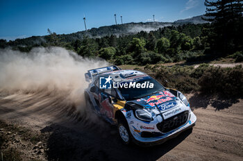 2024-06-01 - The driver Adrien FOURMAUX and is co-driver Alexandre CORIA on Ford Puma Rally1 in action during Day 2 of Rally Italia Sardegna 2024 - WRC - RALLY D'ITALIA SARDEGNA - RALLY - MOTORS