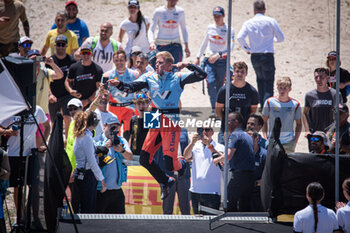 2024-06-02 - Ott TANAK celebrating the victory at Rally Italia Sardegna 2024 - WRC - RALLY D'ITALIA SARDEGNA - RALLY - MOTORS