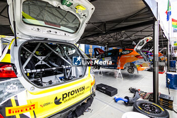 2024-05-30 - 80 SMART Max, FAIR Cameron, Fiesta Rally3, ambiance during the Rally Italia Sardegna 2024, 6th round of the 2024 WRC World Rally Car Championship, from May 30 to June 2, 2024 at Alghero, Sardegna - AUTO - WRC - RALLY ITALIA SARDEGNA 2024 - RALLY - MOTORS