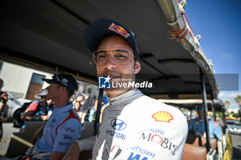 2024-05-30 - The Driver Thierry Neuville Of The Team Hyundai Shell Mobis World Rally Team,Hyundai I20 N Rally1 Hybrid In Alghero During Fia World Rally Championship Wrc Rally Italia Sardegna 2024 30 May , Alghero Italy - FIA WORLD RALLY CHAMPIONSHIP WRC RALLY ITALIA SARDEGNA 2024  - RALLY - MOTORS