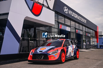 2024-05-30 - The Hyundai Shell Mobis World Rally Team, Hyundaii20 N Rally1 Hybrid During Fia World Rally Championship Wrc Rally Italia Sardegna 2024 30 May , Alghero Italy - FIA WORLD RALLY CHAMPIONSHIP WRC RALLY ITALIA SARDEGNA 2024  - RALLY - MOTORS