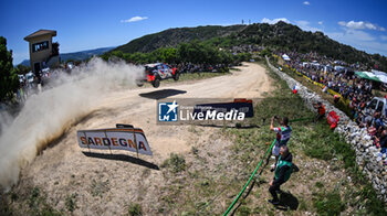 2024-06-01 - The Driver Ott Tanak And Co-Driver Martin Jarveoja Of The Hyundai Shell Mobis World Rally Team, Hyundaii20 N Rally1 Hybrid,They Face The 2nd, Of The Race, During Fia World Rally Championship Wrc Rally Italia Sardegna 2024 01 June, Alghero Italy - FIA WORLD RALLY CHAMPIONSHIP WRC RALLY ITALIA SARDEGNA 2024  - RALLY - MOTORS