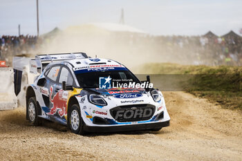 2024-05-31 - 13 MUNSTER Gregoire, LOUKA Louis, Ford Puma Rally1, action during the Rally Italia Sardegna 2024, 6th round of the 2024 WRC World Rally Car Championship, from May 30 to June 2, 2024 at Alghero, Sardegna - AUTO - WRC - RALLY ITALIA SARDEGNA 2024 - RALLY - MOTORS