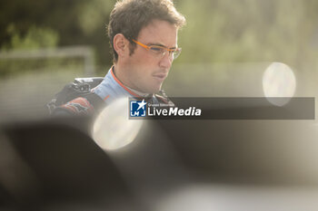 2024-05-31 - NEUVILLE Thierry, Hyundai I20 Rally1, portrait during the Rally Italia Sardegna 2024, 6th round of the 2024 WRC World Rally Car Championship, from May 30 to June 2, 2024 at Alghero, Sardegna - AUTO - WRC - RALLY ITALIA SARDEGNA 2024 - RALLY - MOTORS