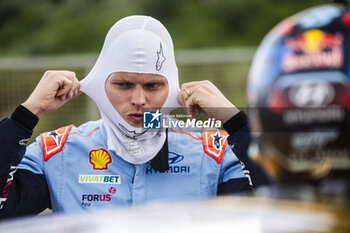 2024-05-31 - TANAK Ott, Hyundai I20 Rally1, portrait during the Rally Italia Sardegna 2024, 6th round of the 2024 WRC World Rally Car Championship, from May 30 to June 2, 2024 at Alghero, Sardegna - AUTO - WRC - RALLY ITALIA SARDEGNA 2024 - RALLY - MOTORS