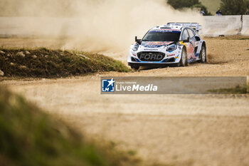 2024-05-31 - 13 MUNSTER Gregoire, LOUKA Louis, Ford Puma Rally1, action during the Rally Italia Sardegna 2024, 6th round of the 2024 WRC World Rally Car Championship, from May 30 to June 2, 2024 at Alghero, Sardegna - AUTO - WRC - RALLY ITALIA SARDEGNA 2024 - RALLY - MOTORS