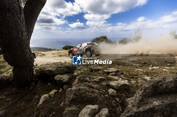 2024-05-31 - 22 GRYAZIN Nikolay, ALEKSANDROV Konstantin, Citroen C3 Rally2, action during the Rally Italia Sardegna 2024, 6th round of the 2024 WRC World Rally Car Championship, from May 30 to June 2, 2024 at Alghero, Sardegna - AUTO - WRC - RALLY ITALIA SARDEGNA 2024 - RALLY - MOTORS