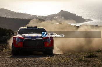 2024-05-31 - 11 NEUVILLE Thierry, WYDAEGHE Martijn, Hyundai I20 Rally1, action during the Rally Italia Sardegna 2024, 6th round of the 2024 WRC World Rally Car Championship, from May 30 to June 2, 2024 at Alghero, Sardegna - AUTO - WRC - RALLY ITALIA SARDEGNA 2024 - RALLY - MOTORS