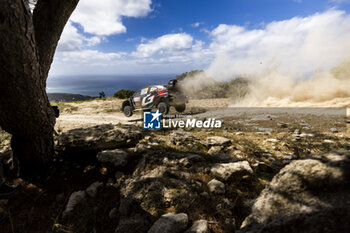 2024-05-31 - 33 EVANS Elfyn, MARTIN Scott, Toyota GR Yaris Rally1, action during the Rally Italia Sardegna 2024, 6th round of the 2024 WRC World Rally Car Championship, from May 30 to June 2, 2024 at Alghero, Sardegna - AUTO - WRC - RALLY ITALIA SARDEGNA 2024 - RALLY - MOTORS