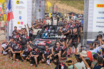 2024-06-30 - Family Photo Of Team Toyota Gazoo Racing Wrt, Toyota Gr Yaris Rally1 Hybrid,Celebrating The Final Podium,During Fia World Rally Championship Wrc Orlen 80Th Rally Poland 2024 ,30 June,Mikolajki Poland -  FIA WORLD RALLY CHAMPIONSHIP WRC ORLEN 80TH RALLY POLAND 2024 - RALLY - MOTORS