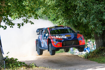 2024-07-19 - The Driver Thierry Neuville And Co-Driver Martijn Wydaeghe Of The Team Hyundai Shell Mobis World Rally Team,Hyundai I20 N Rally1 Hybrid ,They Face The 1st, Of The Race, During Fia World Rally Championship WRC Tet Rally Latvia 2024 19 July Riga Latvia - FIA WORLD RALLY CHAMPIONSHIP  WRC TET RALLY LATVIA 2024 - RALLY - MOTORS