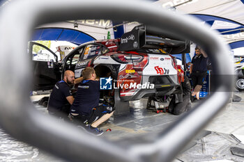 2024-07-17 - 22 SESKS Mārtiņš, FRANCIS Renārs, Ford Puma Rally1, ambiance during the Rally Latvia 2024, 8th round of the 2024 WRC World Rally Car Championship, from July 18 to 21, 2024 at Liepaja, Latvia - AUTO - WRC - RALLY LATVIA 2024 - RALLY - MOTORS