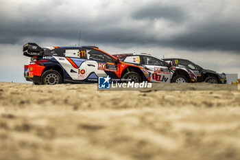 2024-07-17 - 17 OGIER Sebastien, LANDAIS Vincent, Toyota GR Yaris Rally1, 11 NEUVILLE Thierry, WYDAEGHE Martijn, Hyundai I20 Rally1, 22 SESKS Mārtiņš, FRANCIS Renārs, Ford Puma Rally1, ambiance during the Rally Latvia 2024, 8th round of the 2024 WRC World Rally Car Championship, from July 18 to 21, 2024 at Liepaja, Latvia - AUTO - WRC - RALLY LATVIA 2024 - RALLY - MOTORS