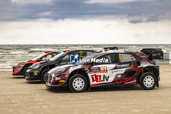 2024-07-17 - 17 OGIER Sebastien, LANDAIS Vincent, Toyota GR Yaris Rally1, 11 NEUVILLE Thierry, WYDAEGHE Martijn, Hyundai I20 Rally1, 22 SESKS Mārtiņš, FRANCIS Renārs, Ford Puma Rally1, ambiance during the Rally Latvia 2024, 8th round of the 2024 WRC World Rally Car Championship, from July 18 to 21, 2024 at Liepaja, Latvia - AUTO - WRC - RALLY LATVIA 2024 - RALLY - MOTORS