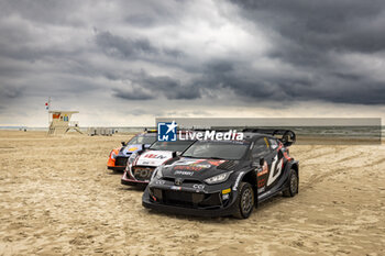 2024-07-17 - 17 OGIER Sebastien, LANDAIS Vincent, Toyota GR Yaris Rally1, 11 NEUVILLE Thierry, WYDAEGHE Martijn, Hyundai I20 Rally1, 22 SESKS Mārtiņš, FRANCIS Renārs, Ford Puma Rally1, ambiance during the Rally Latvia 2024, 8th round of the 2024 WRC World Rally Car Championship, from July 18 to 21, 2024 at Liepaja, Latvia - AUTO - WRC - RALLY LATVIA 2024 - RALLY - MOTORS