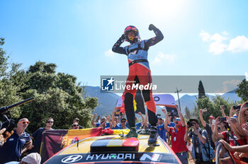 08/09/2024 - Driver Thierry Neuville And Of The Team Hyundai Shell Mobis World Rally Team,Hyundai I20 N Rally1 Hybrid ,Celebrating The Victory During Fia World Rally Championship Wrc Eko Acropolis Rally Greece 2024 08 Sept Lamia , Greece -  FIA WORLD RALLY CHAMPIONSHIP WRC EKO ACROPOLIS RALLY GREECE  2024  - RALLY - MOTORI