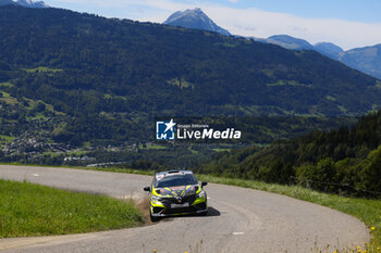 06/09/2024 - 62 BATTAGLIA Thomas, DELLA PINA Marc, Renault Clio Rally3, action during the Rallye Mont-Blanc Morzine 2024, 6th round of the Championnat de France des Rallyes 2024, from September 6 to 9 in Morzine, France - AUTO - RALLYE MONT-BLANC MORZINE 2024 - RALLY - MOTORI