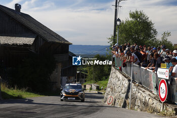 06/09/2024 - 70 BESCHET Enzo, GUINCHARD Emmanuel, Renault Clio Rally5, action during the Rallye Mont-Blanc Morzine 2024, 6th round of the Championnat de France des Rallyes 2024, from September 6 to 9 in Morzine, France - AUTO - RALLYE MONT-BLANC MORZINE 2024 - RALLY - MOTORI