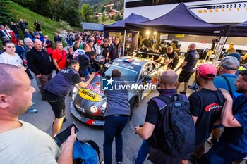 06/09/2024 - 06 LOEB Sebastien, GODEY Laurène, Alpine A110 GT+, ambiance during the Rallye Mont-Blanc Morzine 2024, 6th round of the Championnat de France des Rallyes 2024, from September 6 to 9 in Morzine, France - AUTO - RALLYE MONT-BLANC MORZINE 2024 - RALLY - MOTORI