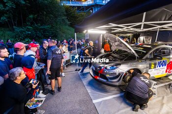 06/09/2024 - 06 LOEB Sebastien, GODEY Laurène, Alpine A110 GT+, ambiance during the Rallye Mont-Blanc Morzine 2024, 6th round of the Championnat de France des Rallyes 2024, from September 6 to 9 in Morzine, France - AUTO - RALLYE MONT-BLANC MORZINE 2024 - RALLY - MOTORI