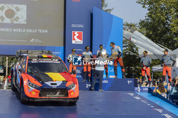 08/09/2024 - NEUVILLE Thierry, Hyundai I20 Rally1, portrait, podium, portrait during the Acropolis Rally Greece 2024, 10th round of the 2024 WRC World Rally Car Championship, from September 1 to 4, 2024 at Lamia, Greece - AUTO - WRC - ACROPOLIS RALLY GREECE 2024 - RALLY - MOTORI