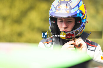 27/09/2024 - EVANS Elfyn, Toyota GR Yaris Rally1, portrait during the Rally Chile 2024, 11th round of the 2024 WRC World Rally Car Championship, from September 26 to 29, 2024 at Concepcion, Chile - AUTO - WRC - RALLY CHILE 2024 - RALLY - MOTORI