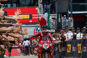 2024-06-16 - N°11 Nicolo Bulega ITA Ducati Panigale V4R ARUBA.IT Racing - ROUND 04 EMILIA-ROMAGNA ROUND - SUPERPOLE RACE  - SUPERBIKE - MOTORS