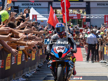 2024-06-16 - Toprak Razgatlioglu (TUR) BMW M 1000 RR, Rokit BMW Motorrad WorldSBK Team during FIM Superbike World Championship Pirelli Emilia-Romagna Round at Misano World Circuit, Misano Adriatico, Italy on June 16, 2024 - ROUND 04 EMILIA-ROMAGNA ROUND - SUPERPOLERACE AND RACE 2 - SUPERBIKE - MOTORS