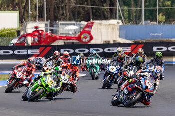 2024-06-16 - Start of FIM Superbike World Championship Pirelli 
Emilia-Romagna Round at Misano World Circuit, Misano Adriatico, Italy on June 16, 2024 - ROUND 04 EMILIA-ROMAGNA ROUND - SUPERPOLERACE AND RACE 2 - SUPERBIKE - MOTORS