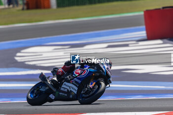 2024-06-15 - Jonathan Rea (GBR) Yamaha YZF R1, Pata Prometeon Yamaha during FIM Superbike World Championship Pirelli 
Emilia-Romagna Round at Misano World Circuit, Misano Adriatico, Italy on June 15, 2024 - SBK - SUPERPOLE AND RACE 1 PIRELLI EMILIA-ROMAGNA ROUND - SUPERBIKE - MOTORS