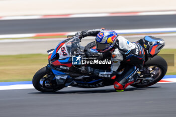 2024-06-15 - Toprak Razgatlioglu (TUR) BMW M 1000 RR, Rokit BMW Motorrad WorldSBK Team during FIM Superbike World Championship Pirelli Emilia-Romagna Round at Misano World Circuit, Misano Adriatico, Italy on June 15, 2024 - SBK - SUPERPOLE AND RACE 1 PIRELLI EMILIA-ROMAGNA ROUND - SUPERBIKE - MOTORS