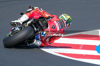 2024-06-15 - (1) Alvaro Bautista from Spain of Aruba.it Ducati Team, rides Ducati Panigale V4R in action during the FIM Motul Superbike World Championship - Free practice session of Emilia Romagna Round at Marco Simoncelli World Circuit in Misano Adriatico on June 15, 2024 in Misano Adriatico, Rimini, Italy. - PIRELLI EMILIA ROMAGNA ROUND - FREE PRACTICE - SUPERBIKE - MOTORS