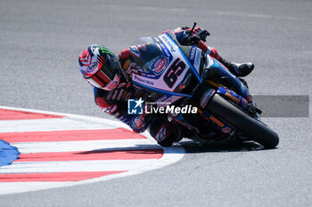 2024-06-15 - (65) Jonathan Rea from United Kingdom of Pata Prometeon Yamaha Team, rides Yamaha YZF R1 in action during the FIM Motul Superbike World Championship - Tissot Superpole race 1 of Emilia Romagna Round at Marco Simoncelli World Circuit in Misano Adriatico on June 15, 2024 in Misano Adriatico, Rimini, Italy. - PIRELLI EMILIA ROMAGNA ROUND - TISSOT SUPERPOLE - SUPERBIKE - MOTORS