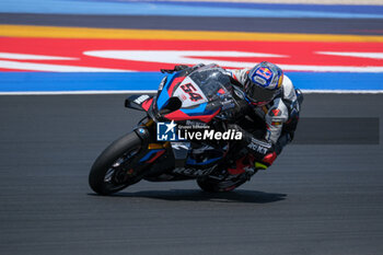 2024-06-15 - (54) Toprak Razgatlioglu from Turkey of ROKiT BMW Motored WorldSBK Team, rides BMW M1000 RR in action during the FIM Motul Superbike World Championship - Race 1 of Emilia Romagna Round at Marco Simoncelli World Circuit in Misano Adriatico on June 15, 2024 in Misano Adriatico, Rimini, Italy. - PIRELLI EMILIA ROMAGNA ROUND - RACE 1 - SUPERBIKE - MOTORS