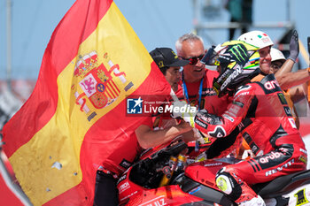 2024-06-15 - (1) Alvaro Bautista from Spain of Aruba.it Ducati Team, rides Ducati Panigale V4R celebrates after the finish of the FIM Motul Superbike World Championship - Race 1 of Emilia Romagna Round at Marco Simoncelli World Circuit in Misano Adriatico on June 15, 2024 in Misano Adriatico, Rimini, Italy. - PIRELLI EMILIA ROMAGNA ROUND - RACE 1 - SUPERBIKE - MOTORS