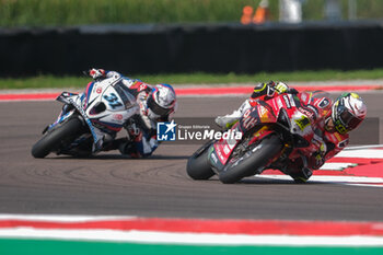 2024-09-21 - (1) Alvaro Bautista from Spain of Aruba.it Ducati Team, rides Ducati Panigale V4R in action during the FIM Motul Superbike World Championship - Race 1 of Acerbis Italian Round at Cremona Circuit in San Martino del Lago on September 21, 2024, Cremona, Italy. - ACERBIS ITALIAN ROUND - SUPERBIKE - MOTORS