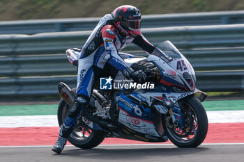 2024-09-21 - (45) Scott Redding from United Kingdom of Bonovo Action BMW Team, rides BMW M1000 RR in action during the FIM Motul Superbike World Championship - Tissot Superpole Race of Acerbis Italian Round at Cremona Circuit in San Martino del Lago on September 21, 2024, Cremona, Italy. - ACERBIS ITALIAN ROUND - SUPERPOLE - SUPERBIKE - MOTORS