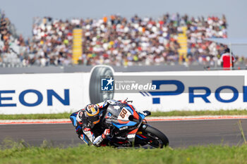 2024-09-21 - Michael van der Mark (NED) BMW M 1000 RR, Rokit BMW Motorrad WorldSBK Team during FIM Superbike World Championship Acerbis Italian Round at Cremona Circuit, San Martino del Lago, Italy on September 21, 2024 - ACERBIS ITALIAN ROUND - SUPERBIKE - MOTORS