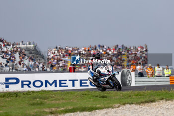 2024-09-21 - Scott Redding (GBR) BMW M 1000 RR ROKiT, Bonovo Action Bmw during FIM Superbike World Championship Acerbis Italian Round at Cremona Circuit, San Martino del Lago, Italy on September 21, 2024 - ACERBIS ITALIAN ROUND - SUPERBIKE - MOTORS