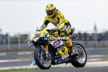 2024-09-20 - Andrea Iannone (ITA) Ducati Panigale V4R, Team Go Eleven during FIM Superbike World Championship Acerbis Italian Round at Cremona Circuit, San Martino del Lago, Italy on September 20, 2024 - ACERBIS ITALIAN ROUND  - SUPERBIKE - MOTORS