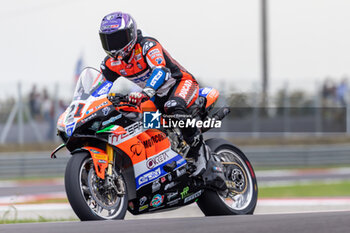 2024-09-20 - Michael Ruben Rinaldi (ITA) Ducati Panigale V4R, Team Motocorsa Racing during FIM Superbike World Championship Acerbis Italian Round at Cremona Circuit, San Martino del Lago, Italy on September 20, 2024 - ACERBIS ITALIAN ROUND  - SUPERBIKE - MOTORS