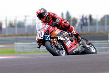 2024-09-20 - Nicolo Bulega (ITA) Ducati Panigale V4R, Aruba.It Racing - Ducati during FIM Superbike World Championship Acerbis Italian Round at Cremona Circuit, San Martino del Lago, Italy on September 20, 2024 - ACERBIS ITALIAN ROUND  - SUPERBIKE - MOTORS