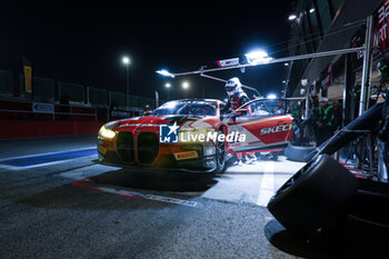 2024-05-18 - #32 Dries Vanthoor, Charles Weerts Of The Team Wrt, Bmw M4 Gt3,They Face Pit Stop in Race2 During Fanatec GT World Challange Misano 2024 ,18 May , In Misano , Italy - FANATEC GT WORLD CHALLANGE MISANO 2024 - GRAND TOURISM - MOTORS