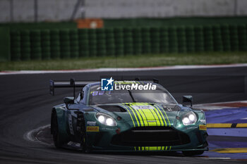 2024-05-17 - 12 BAERT Nicolas (bel), OGAARD Sebastian (dnk), HUTCHISON Finlay (gbr), Comotoyou Racing, Aston Martin Vantage AMR GT3 Evo, action during the 3rd round of the 2024 GT World Challenge Sprint Cup on the Misano World Circuit Marco Simoncelli, from May 17 to 19, 2024 in Misano Adriatico, Italy - AUTO - GT WORD SPRINT CUP MISANO 2024 - GRAND TOURISM - MOTORS