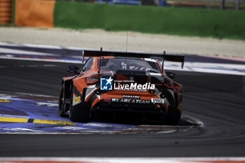 2024-05-17 - 991 LEUNG Darren (gbr), DENNIS Jake (gbr), SOWERY Toby (gbr), Century Motorsport, BMW M4 GT3, action during the 3rd round of the 2024 GT World Challenge Sprint Cup on the Misano World Circuit Marco Simoncelli, from May 17 to 19, 2024 in Misano Adriatico, Italy - AUTO - GT WORD SPRINT CUP MISANO 2024 - GRAND TOURISM - MOTORS