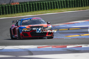 2024-05-18 - 300 MARKIEWICZ Nicolas (fra), PAVIOT Adrien (fra), Team Speedcar, Audi R8 LMS GT4, actionduring the 2nd round of the 2024 GT4 European Series powered by Rafa Racing Club on the Misano World Circuit Marco Simoncelli, from May 17 to 19, 2024 in Misano Adriatico, Italy - AUTO - GT4 EUROPEAN SERIES MISANO 2024 - GRAND TOURISM - MOTORS