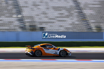 2024-05-18 - 92 MALOY Nicholas (usa), HEYERDAHL Emil (nor), Wimmer Werk Motorsport, Porsche 718 Cayman GT4 RS CS, action during the 2nd round of the 2024 GT4 European Series powered by Rafa Racing Club on the Misano World Circuit Marco Simoncelli, from May 17 to 19, 2024 in Misano Adriatico, Italy - AUTO - GT4 EUROPEAN SERIES MISANO 2024 - GRAND TOURISM - MOTORS